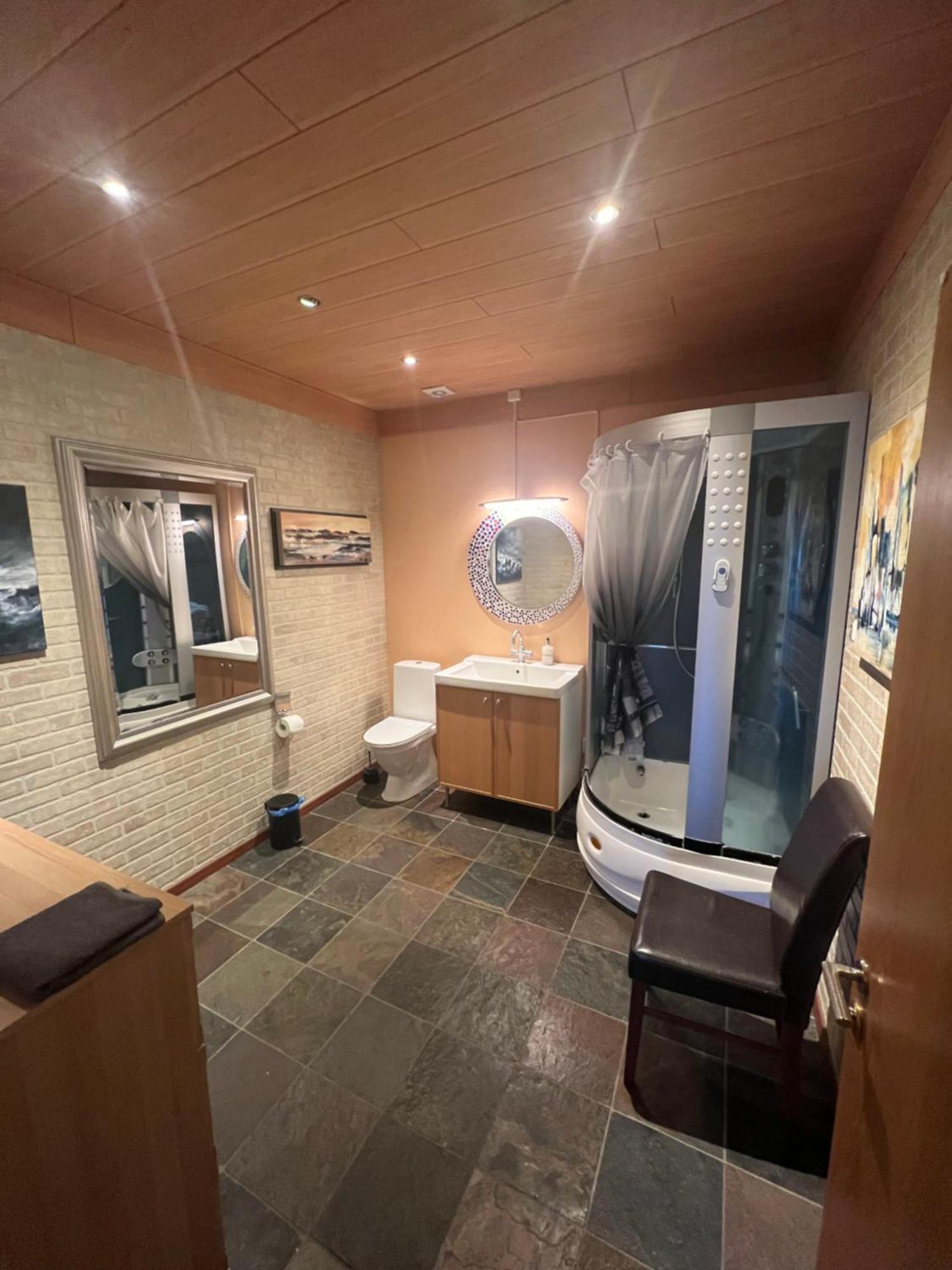 Fisherinn Guesthouse Stokkseyri Экстерьер фото