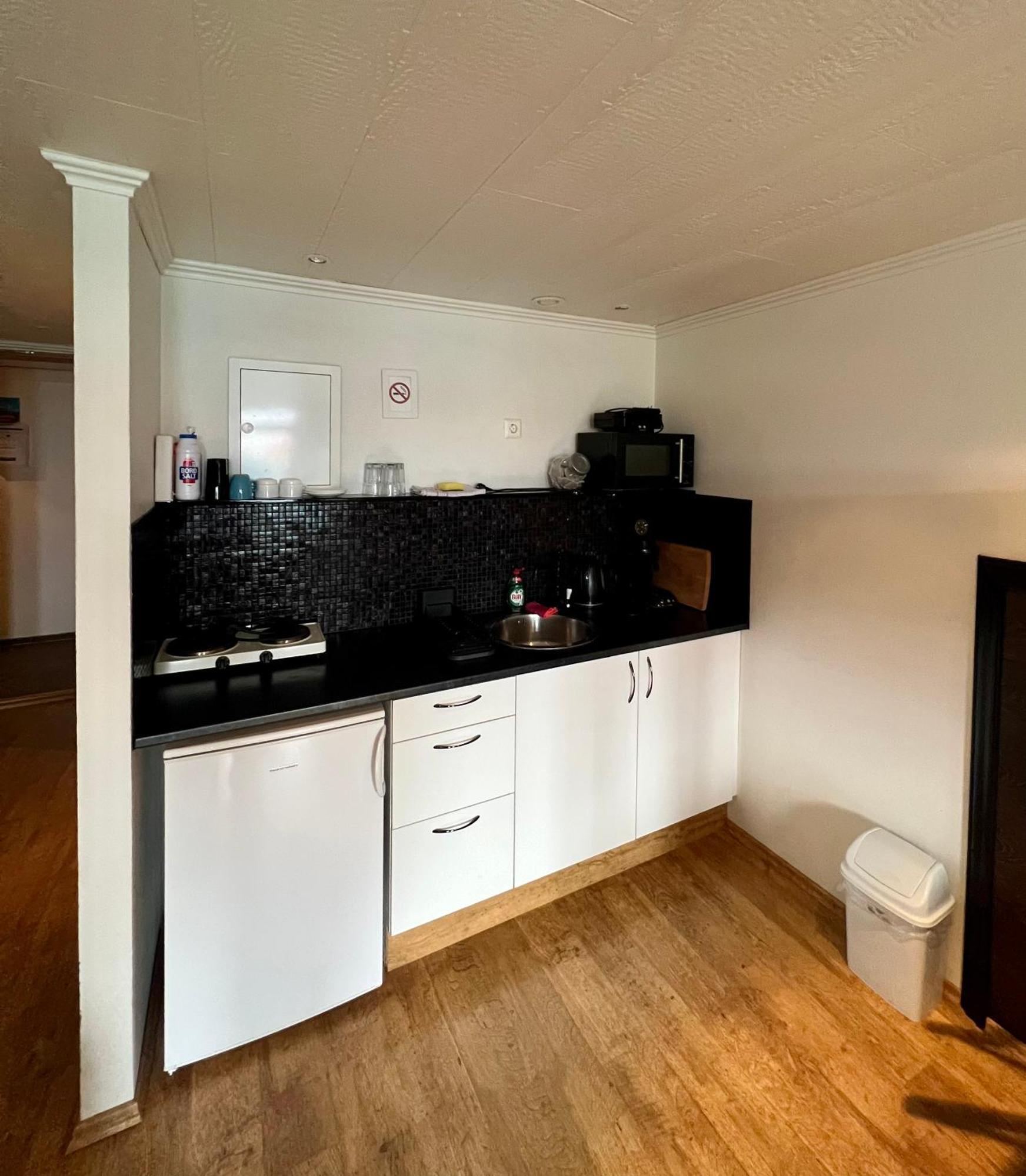 Fisherinn Guesthouse Stokkseyri Экстерьер фото